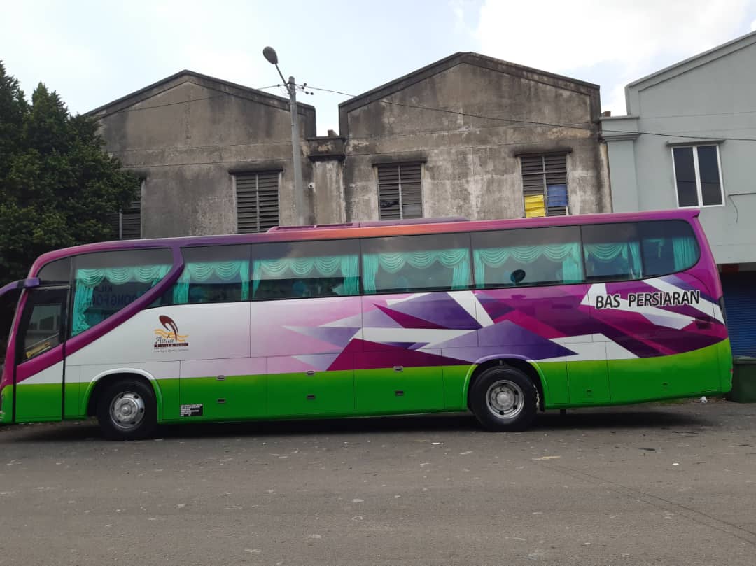 Sewa Bas – Bas Persiaran
